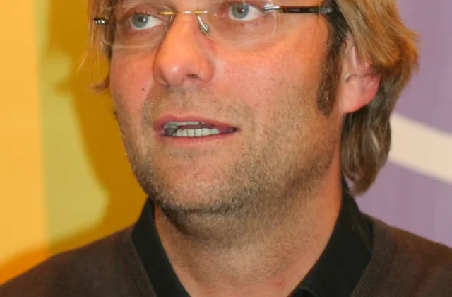 Celulares, peluquería y puntualidad: las reglas de Klopp